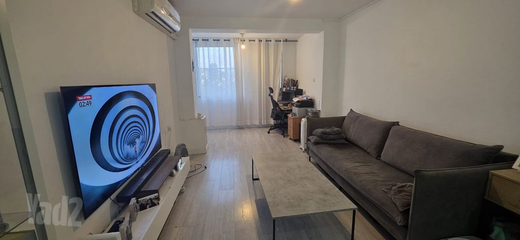 דירת גן להשכרה בירושלים (תיווך) — 2