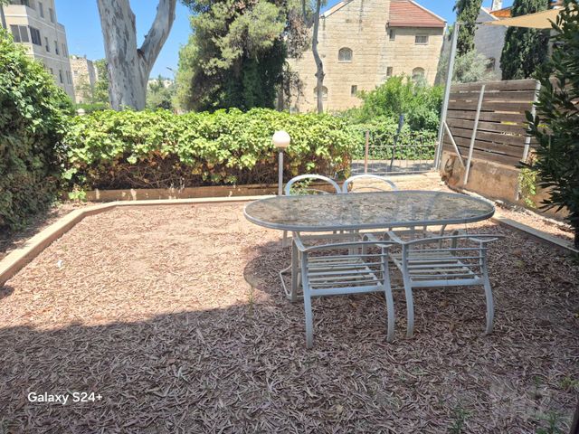 בית פרטי/ קוטג' להשכרה בירושלים (תיווך) — 2