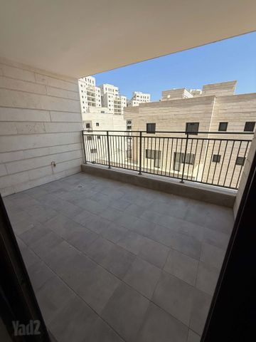 דירה להשכרה בירושלים (תיווך) — 3