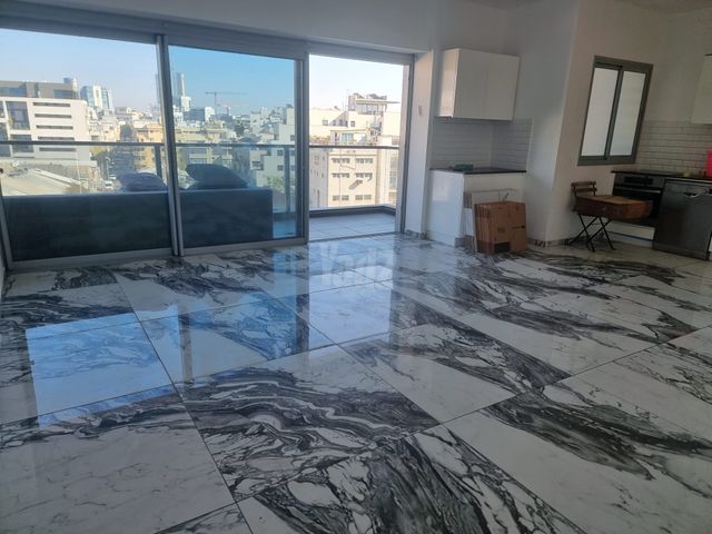 קומפרט
