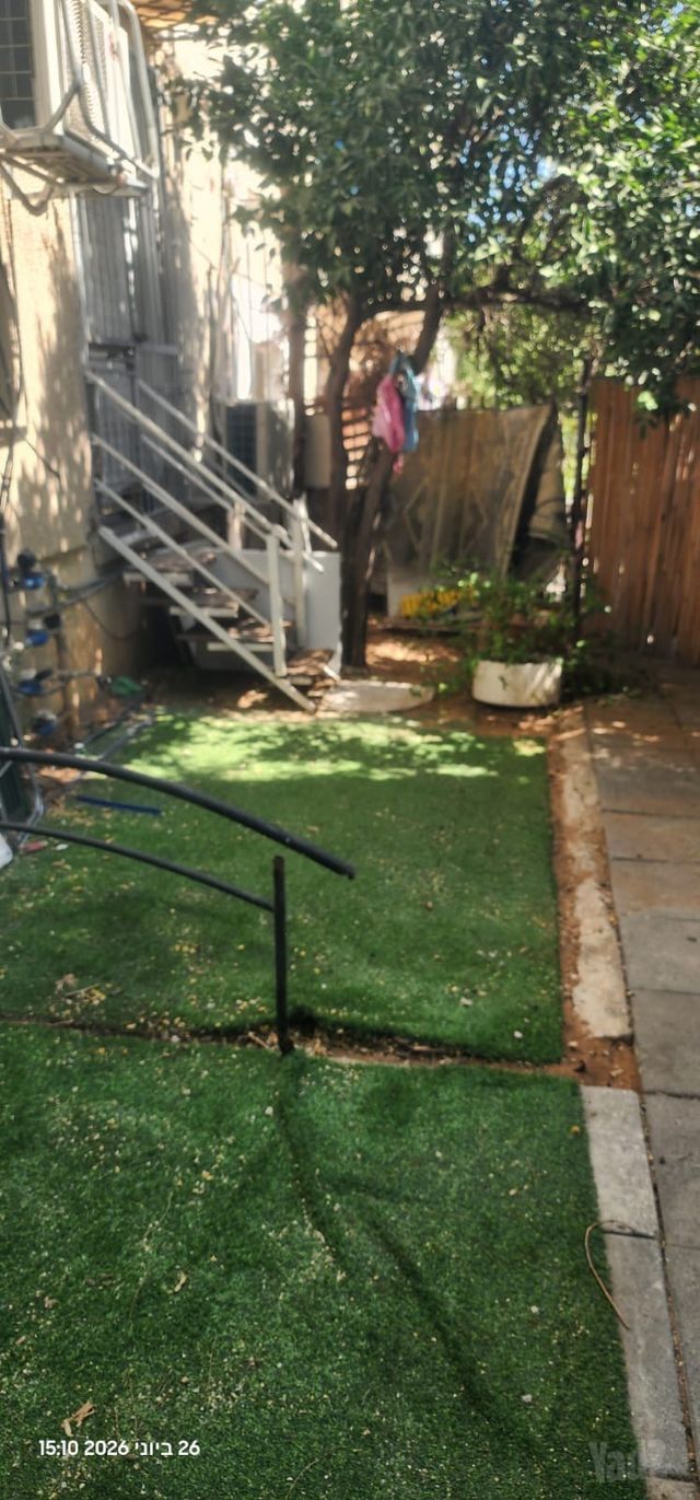 דירת גן, ששת הימים, קרית שרת מזרח, חולון