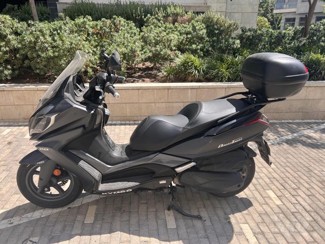 מודעת רכב קימקו דאון-טאון 250