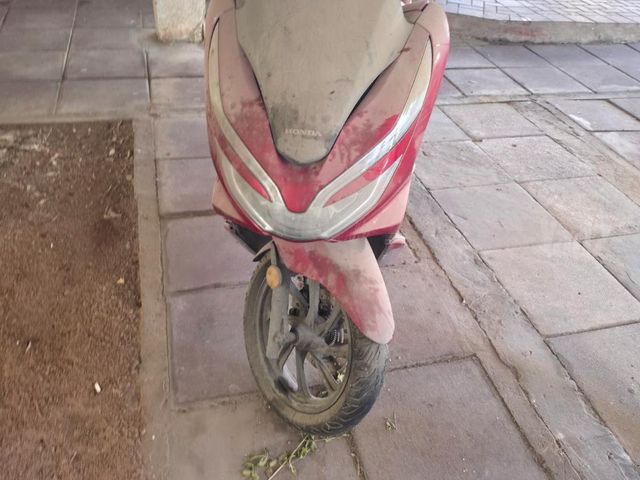 מודעת רכב הונדה PCX 125