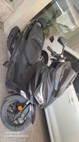 מודעת רכב סאן יאנג ג'וי-מקס Z-250