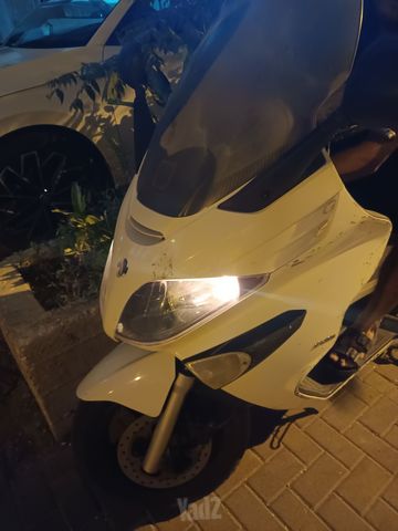 מודעת רכב פיאג'ו X-Evo 250