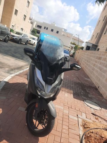 מודעת רכב הונדה FORZA300