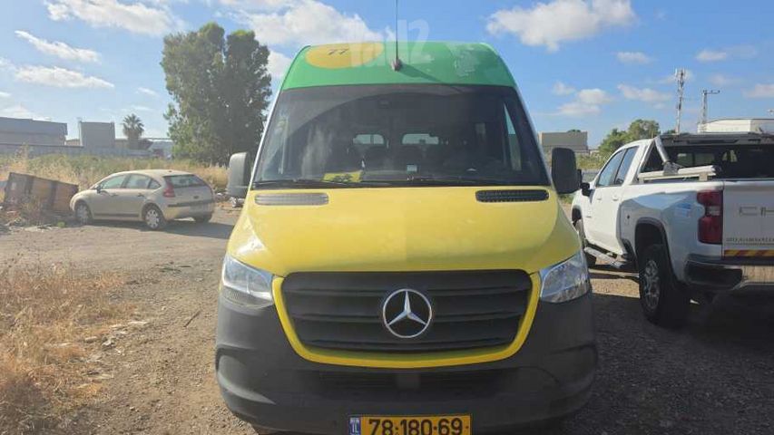 מודעת רכב מיניבוסים ורכבי הסעות