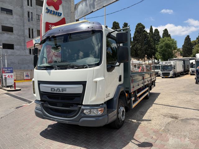 מודעת רכב דאף