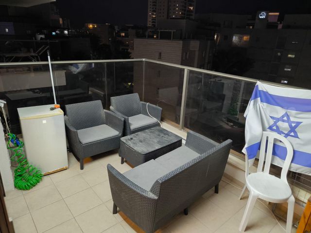סתוונית 4