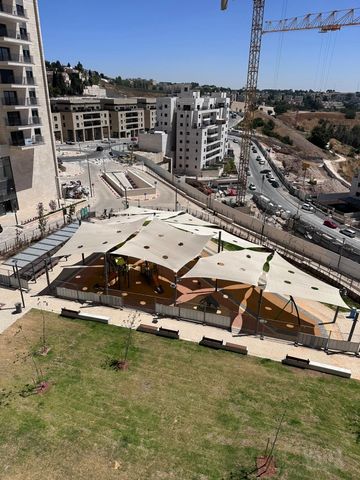 יצחק ארנסט נבנצל 1