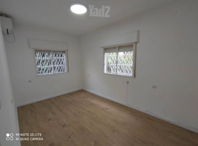 ד"ר יואכים כספרי 10