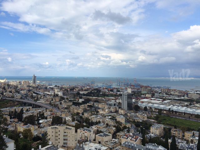 דרך יד לבנים 182