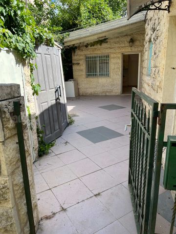 בית פרטי/ קוטג' להשכרה בירושלים — 2