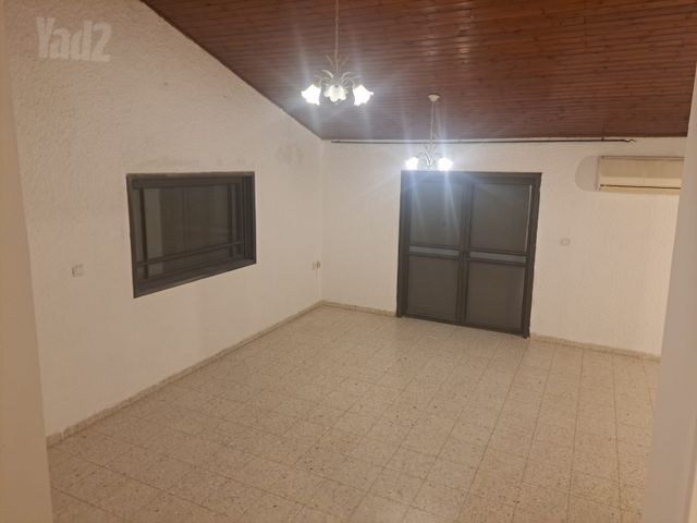 תמונה 5 של דירת 5 חדרים להשכרה בבאר שבע