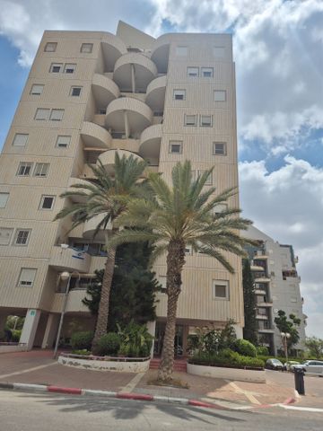 שמעוני 13