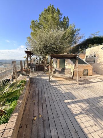 רפאל דה לה פרגולה 4