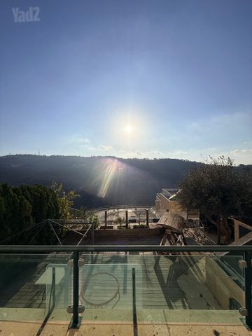בית פרטי/ קוטג' למכירה בירושלים (תיווך) — 2