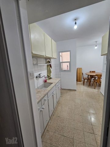 דירה למכירה בירושלים (תיווך) — 2