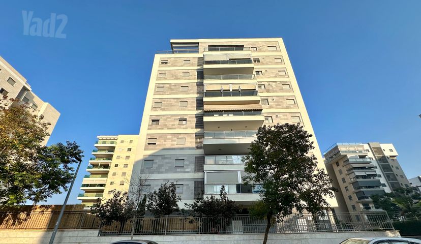 שוהם 15