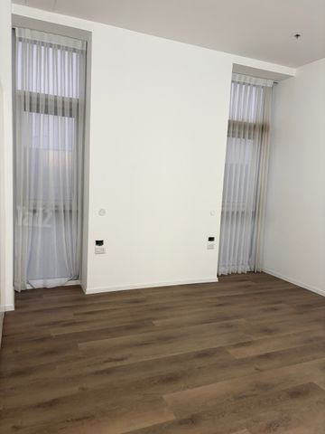 גג/ פנטהאוז להשכרה בתל אביב יפו (תיווך) — 4