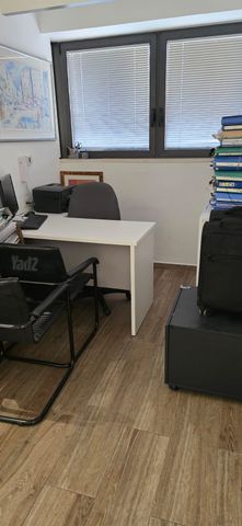 שער פלמר, תחנת רכבת השמונה
