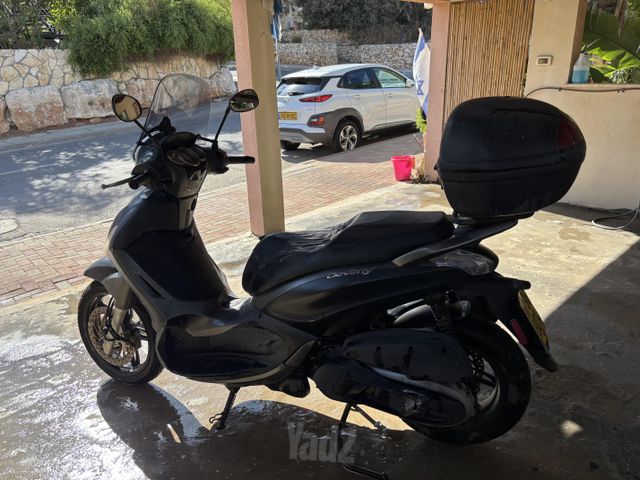 מודעת רכב פיאג'ו בוורלי 350