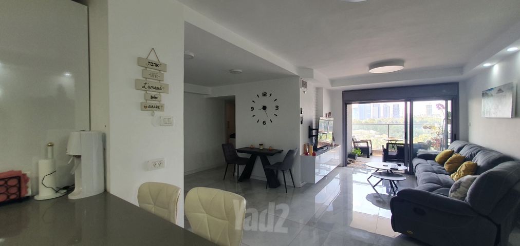 דירה למכירה בתל אביב יפו — 2