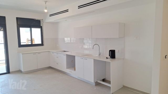 דירה, מרבד הקסמים 30, עין יעקב, אבן יהודה