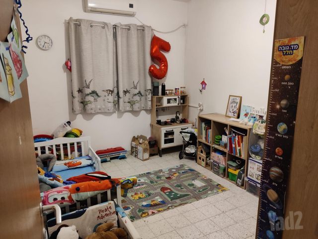 דרך המשחררים 24
