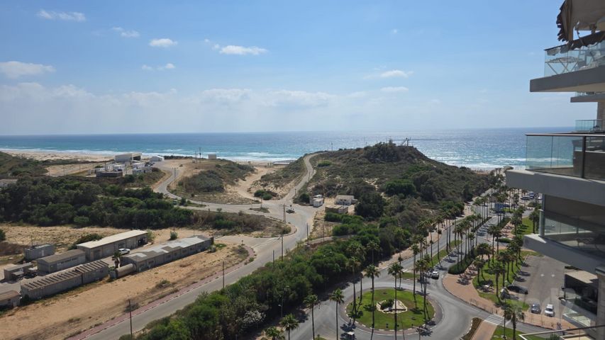 שדרות רחבעם זאבי 38