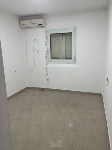 אהרון לובלין 8