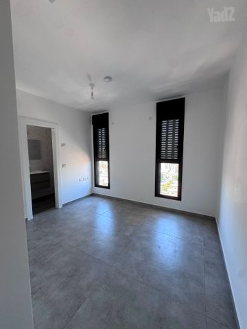 תמונה 4 של דירת 3 חדרים להשכרה בפתח תקווה