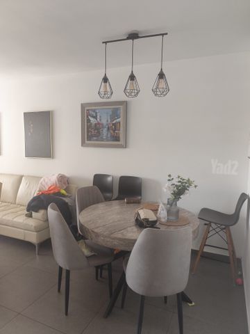 העצמאות 26