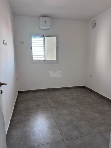 תמונה 5 של דירת 3 חדרים להשכרה בפתח תקווה