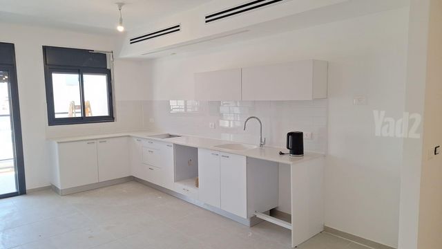 דירה, מרבד הקסמים 30, עין יעקב, אבן יהודה