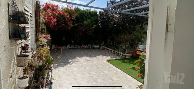 דירת גן, רמת אליהו, ראשון לציון