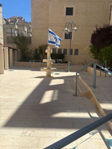 דירת גן למכירה בירושלים (תיווך) — 3