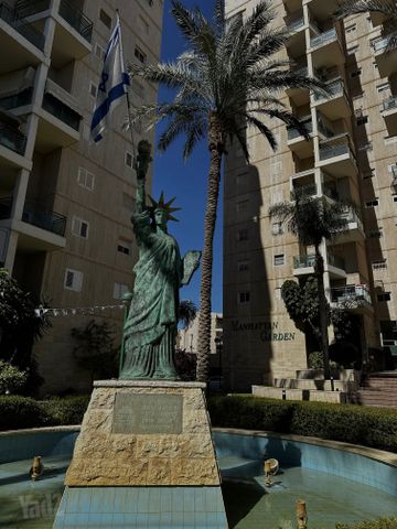 שדרות יוהנה ז'בוטינסקי 