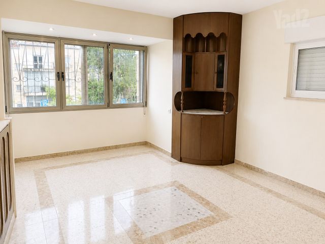 דירת גן למכירה בירושלים (תיווך) — 2