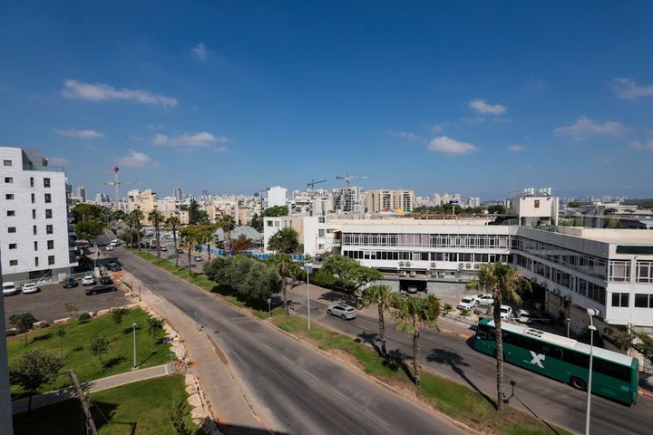 הירקונים 