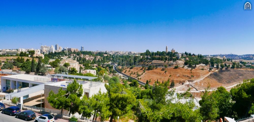 דירה למכירה בירושלים (תיווך) — 2