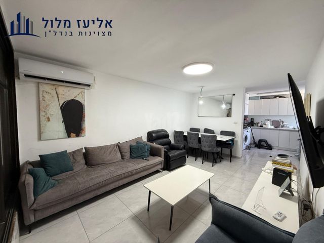 הטייסים 