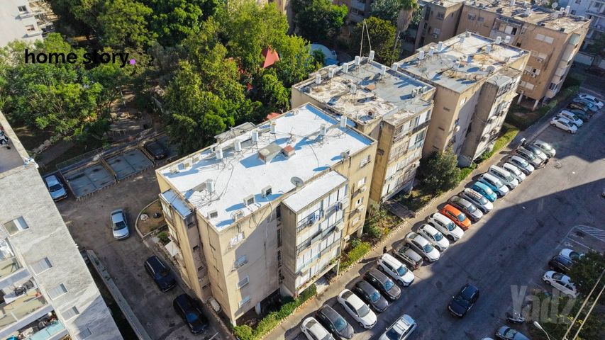יוסף וולקר 22