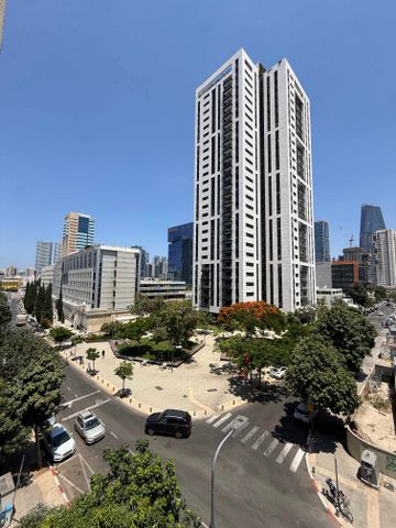 עמינדב 18