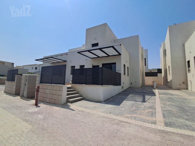 עוזי חיטמן 5