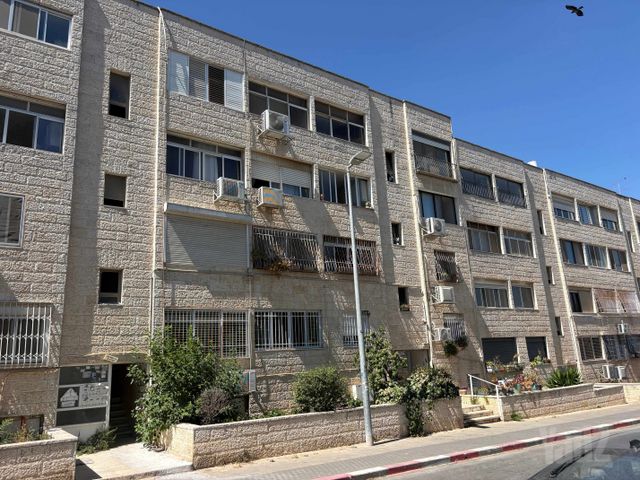 דירה