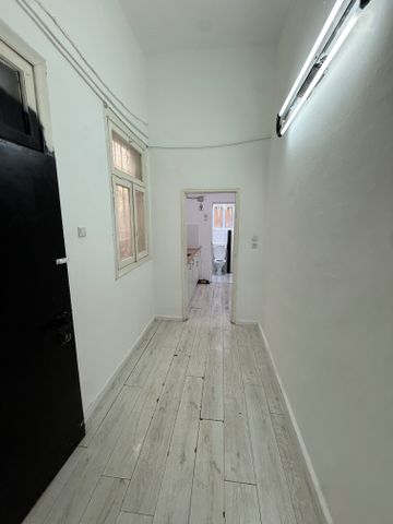 תמונה 5 של דירת 1.5 חדרים להשכרה בתל אביב יפו