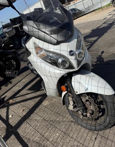 מודעת רכב סאן יאנג מקסים 400