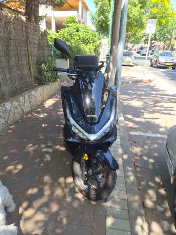 מודעת רכב הונדה PCX 125