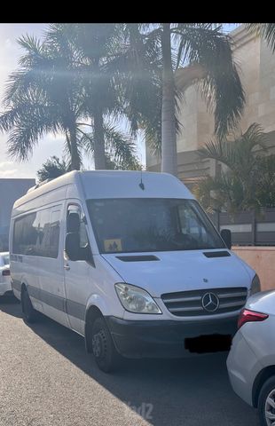 מודעת רכב מיניבוסים ורכבי הסעות